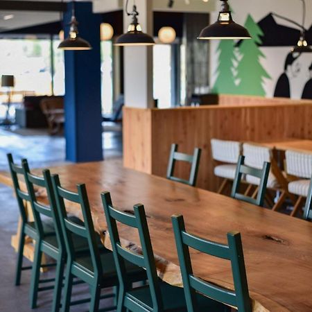 Hytter Lakeside Lodge Чино Екстериор снимка